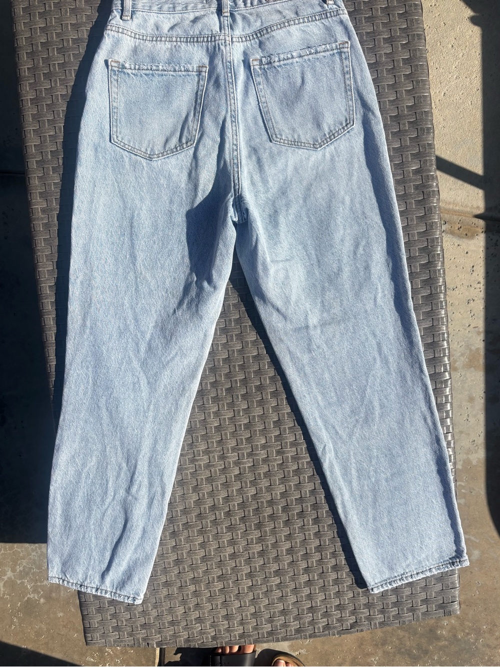Light Wash PacSun Jeans - Picture 2 of 3